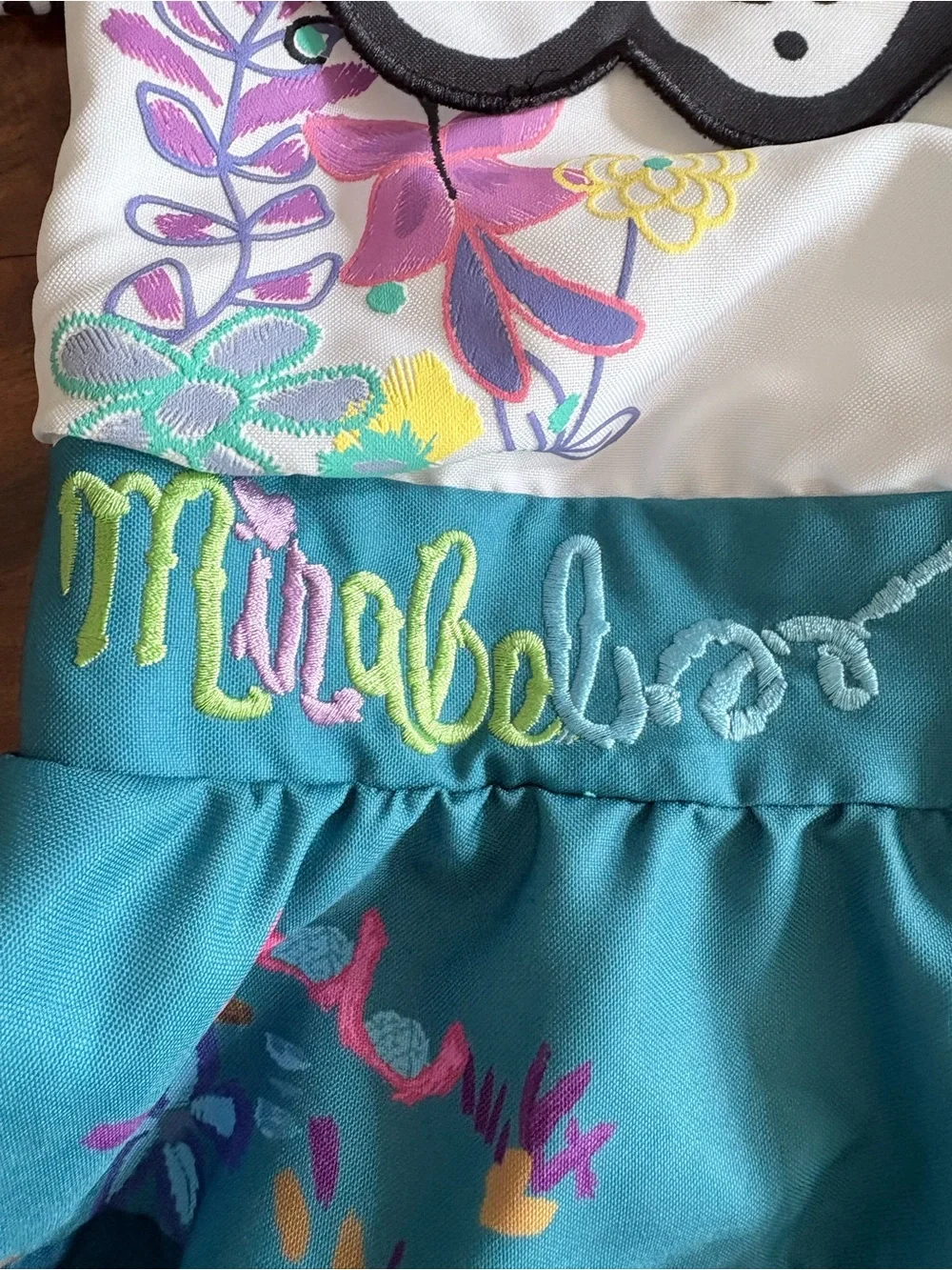 Disney Encanto Mirabel Costume Dress 4 5 Years Halloween Disney World Disneyland
